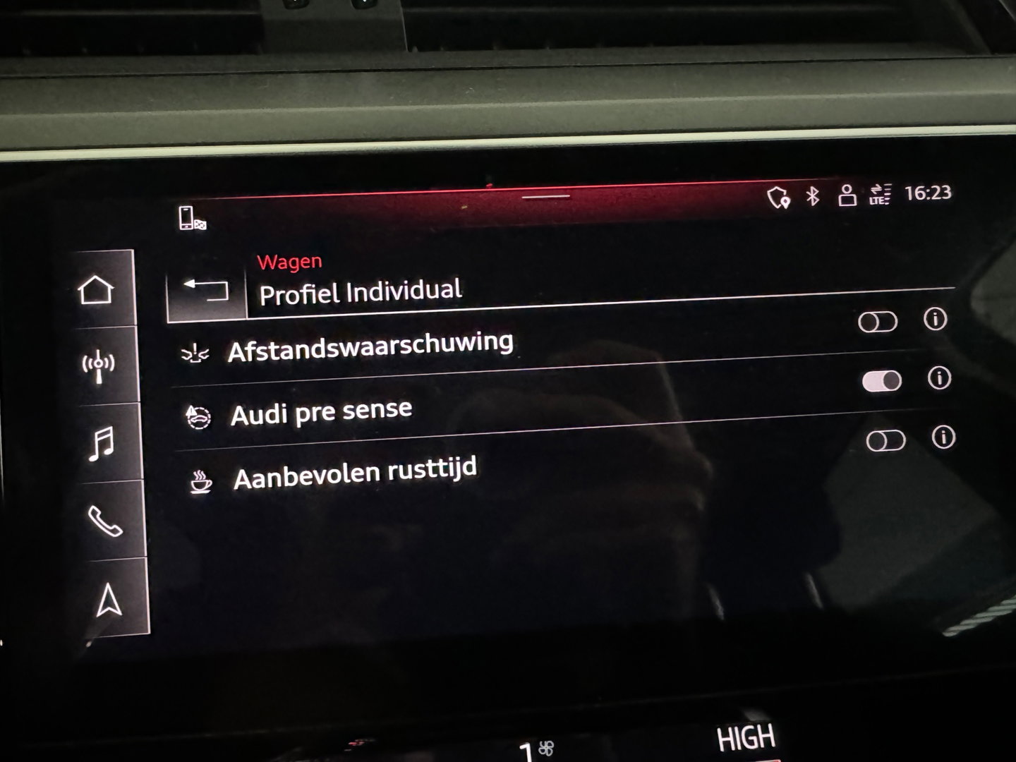 Audi e-tron 55 quattro S edition 95 kWh 96,2%|Trekhaak|Luchtvering|Lane Assist