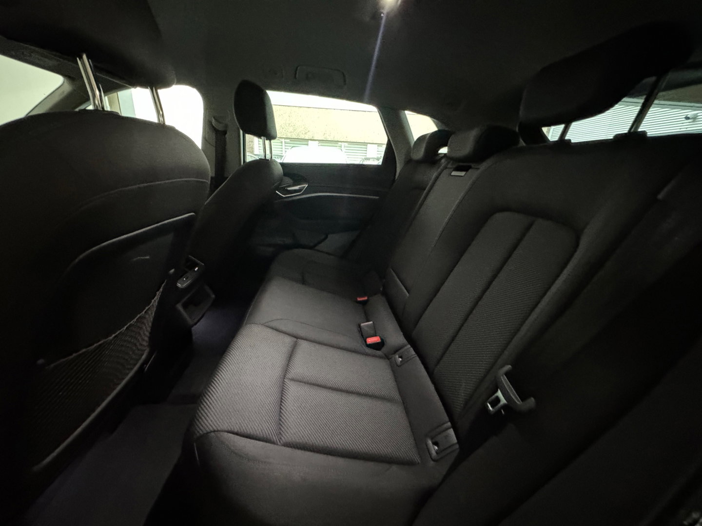 Audi e-tron 55 quattro S edition 95 kWh 96,2%|Trekhaak|Luchtvering|Lane Assist
