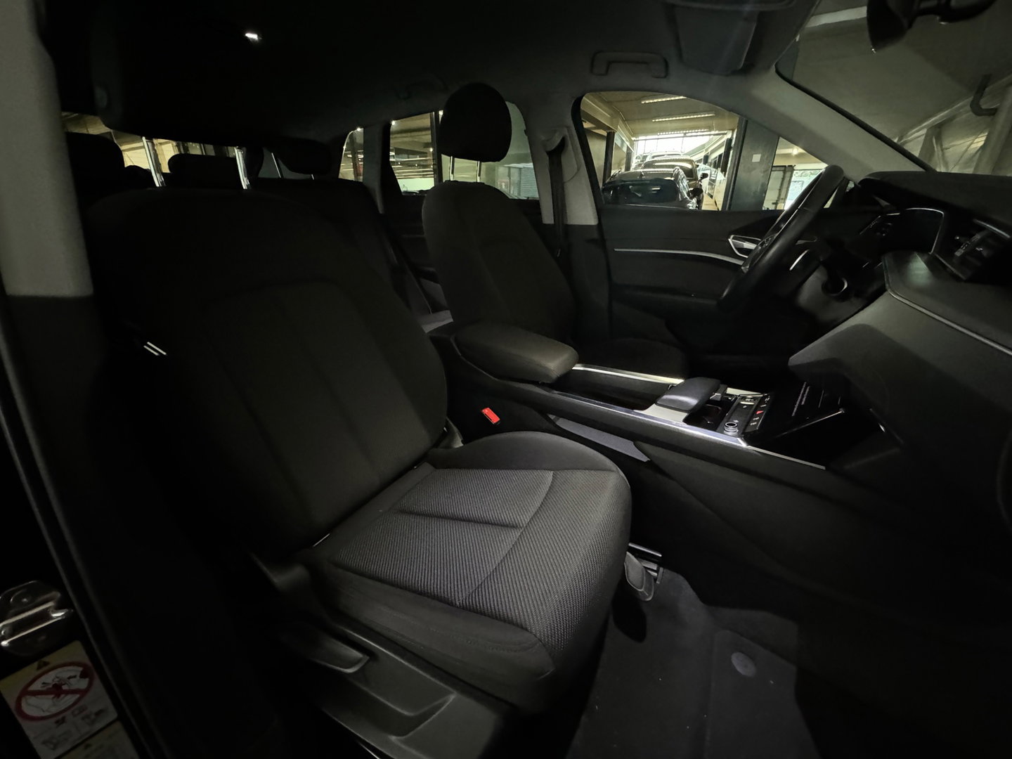 Audi e-tron 55 quattro S edition 95 kWh 96,2%|Trekhaak|Luchtvering|Lane Assist