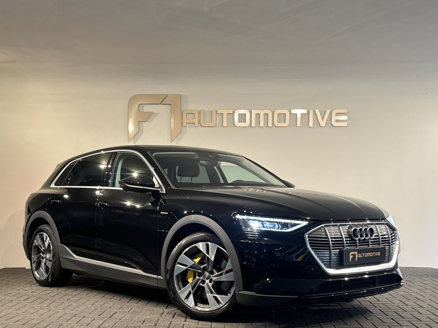 Audi e-tron 55 quattro S edition 95 kWh 96,2%|Trekhaak|Luchtvering|Lane Assist
