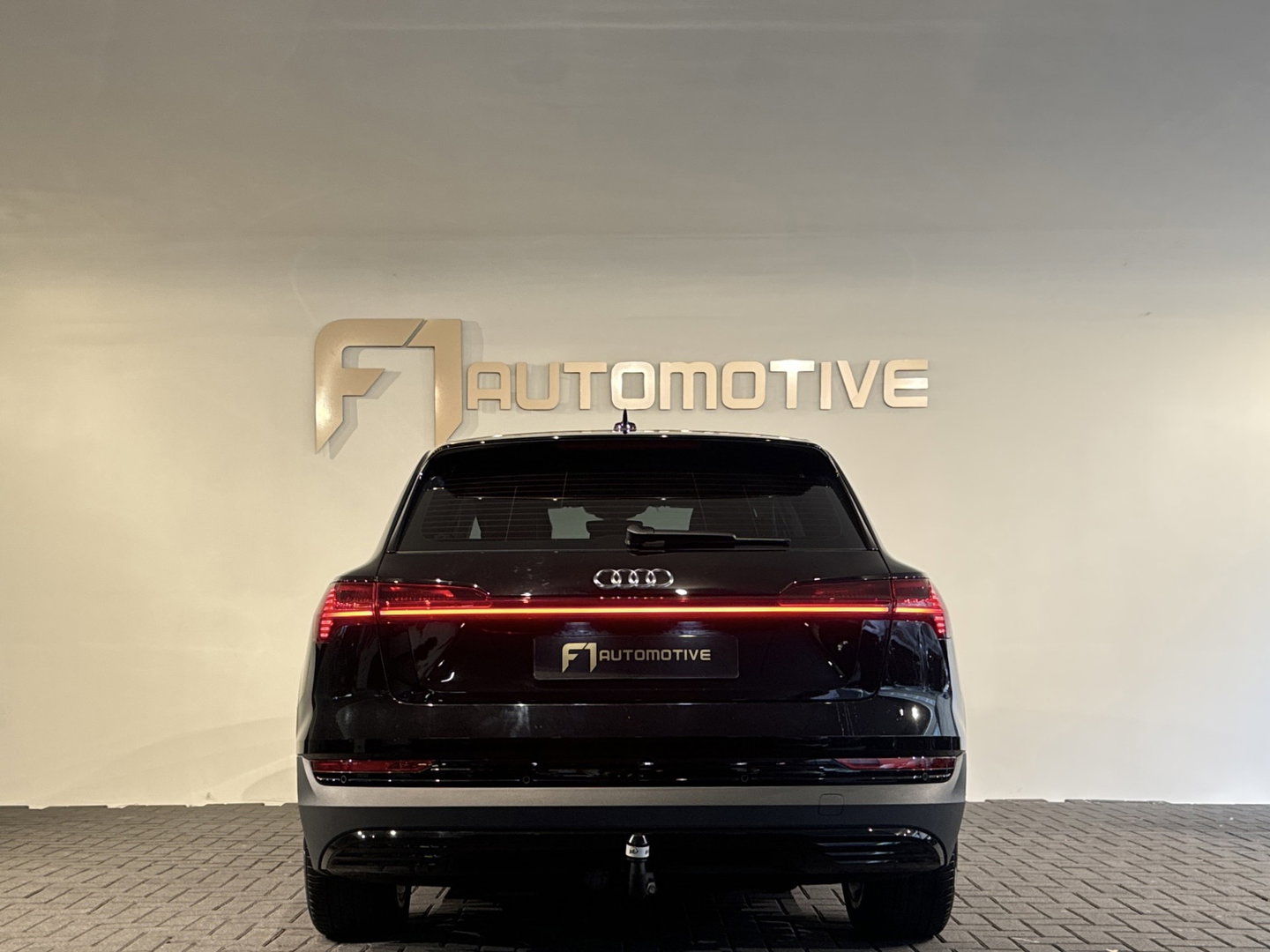 Audi e-tron 55 quattro S edition 95 kWh 96,2%|Trekhaak|Luchtvering|Lane Assist