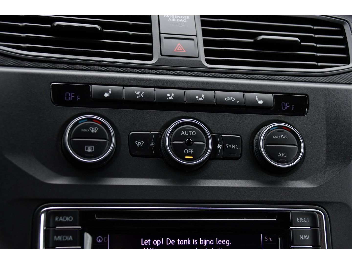 Volkswagen Caddy 2.0 TDI L1H1 BMT Highline Adaptieve Cruise, Carplay, LED, Clima, Stoelverwarming, 150pk, Automaat, Leder, Uniek!
