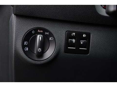 Volkswagen Caddy 2.0 TDI L1H1 BMT Highline Adaptieve Cruise, Carplay, LED, Clima, Stoelverwarming, 150pk, Automaat, Leder, Uniek!
