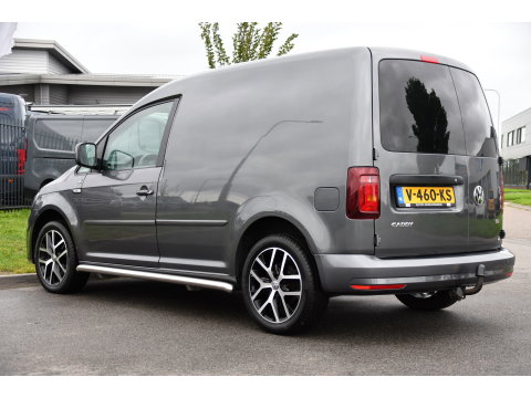 Volkswagen Caddy 2.0 TDI L1H1 BMT Highline Adaptieve Cruise, Carplay, LED, Clima, Stoelverwarming, 150pk, Automaat, Leder, Uniek!