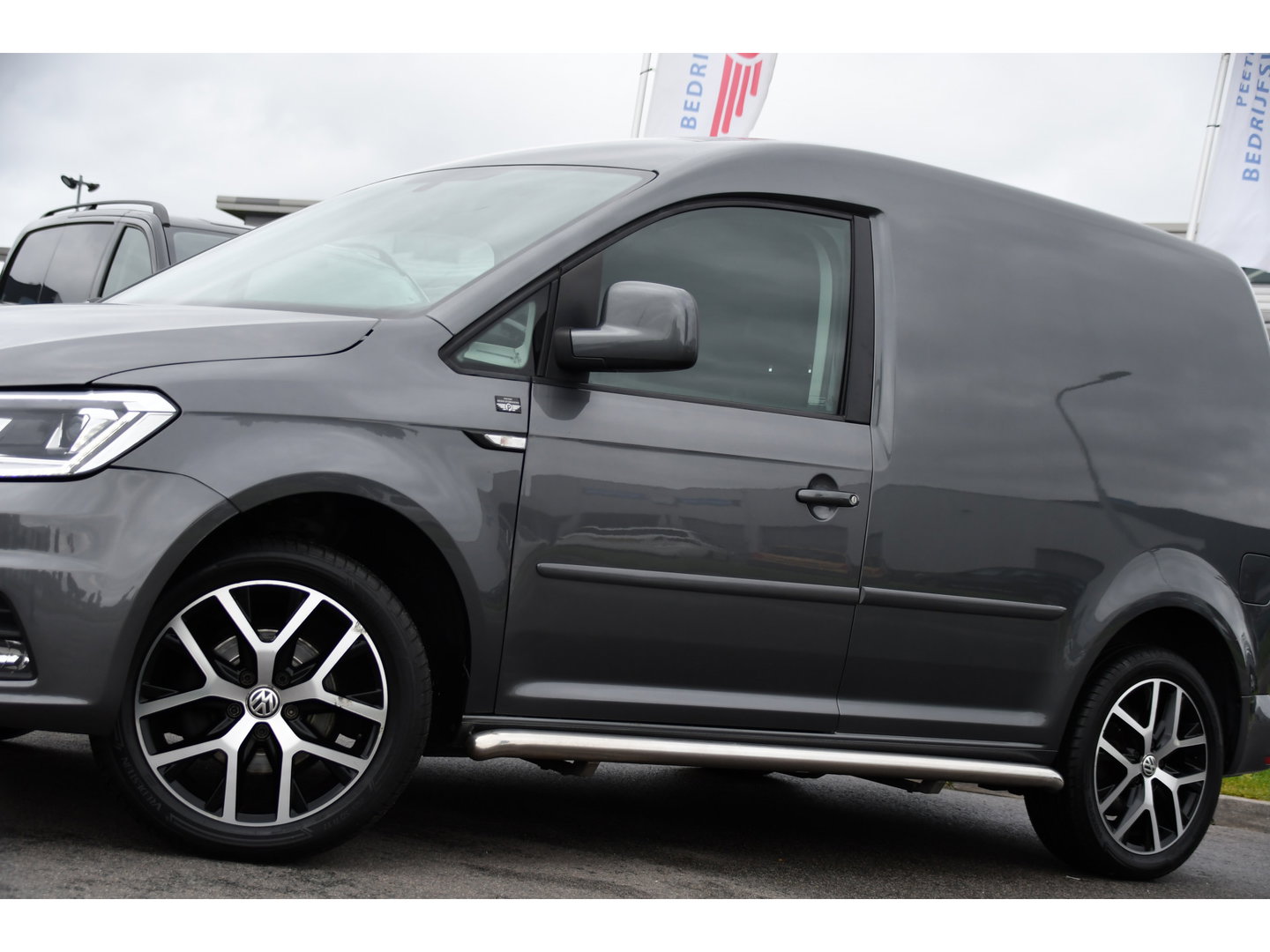 Volkswagen Caddy 2.0 TDI L1H1 BMT Highline Adaptieve Cruise, Carplay, LED, Clima, Stoelverwarming, 150pk, Automaat, Leder, Uniek!