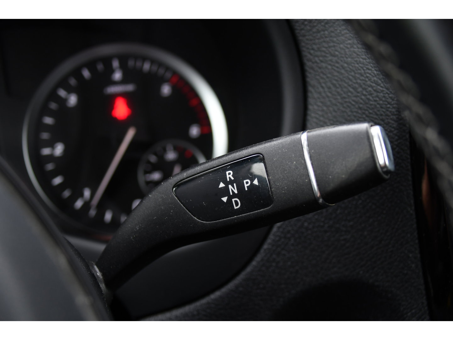 Mercedes-Benz Vito 116 CDI L2 PB Edition Camera, Cruise, Carplay, LED, 164pk, Automaat, Leder, Multimedia, Sensoren, Clima, Trekhaak, Uniek!