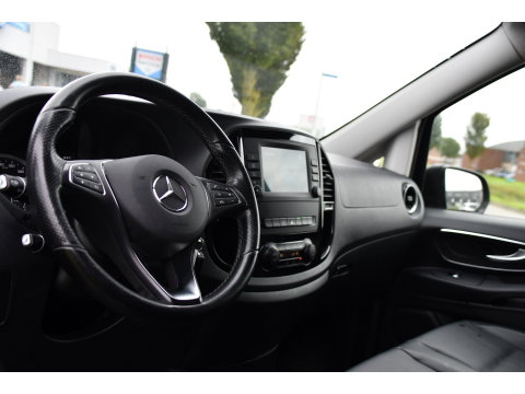 Mercedes-Benz Vito 116 CDI L2 PB Edition Camera, Cruise, Carplay, LED, 164pk, Automaat, Leder, Multimedia, Sensoren, Clima, Trekhaak, Uniek!