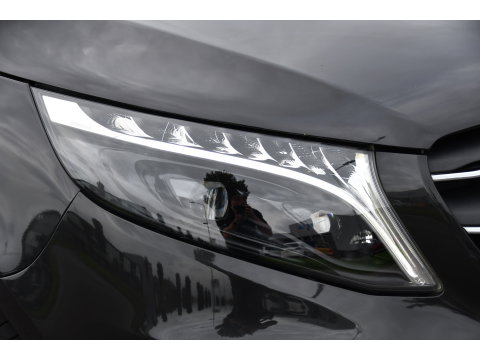 Mercedes-Benz Vito 116 CDI L2 PB Edition Camera, Cruise, Carplay, LED, 164pk, Automaat, Leder, Multimedia, Sensoren, Clima, Trekhaak, Uniek!