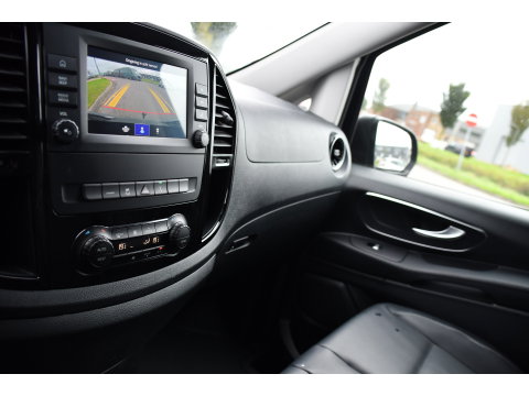 Mercedes-Benz Vito 116 CDI L2 PB Edition Camera, Cruise, Carplay, LED, 164pk, Automaat, Leder, Multimedia, Sensoren, Clima, Trekhaak, Uniek!