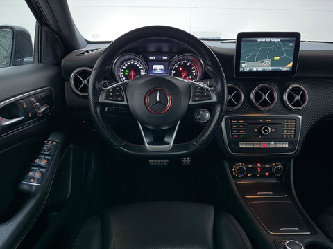 Mercedes-Benz A-Klasse AMG Pano Leer Memory Camera Cruise NAP