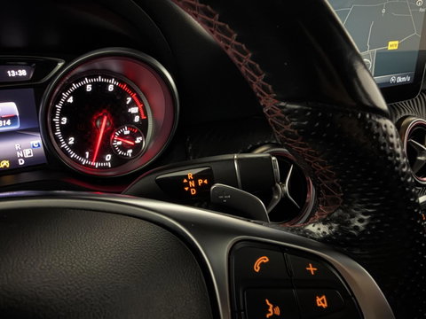 Mercedes-Benz A-Klasse AMG Pano Leer Memory Camera Cruise NAP