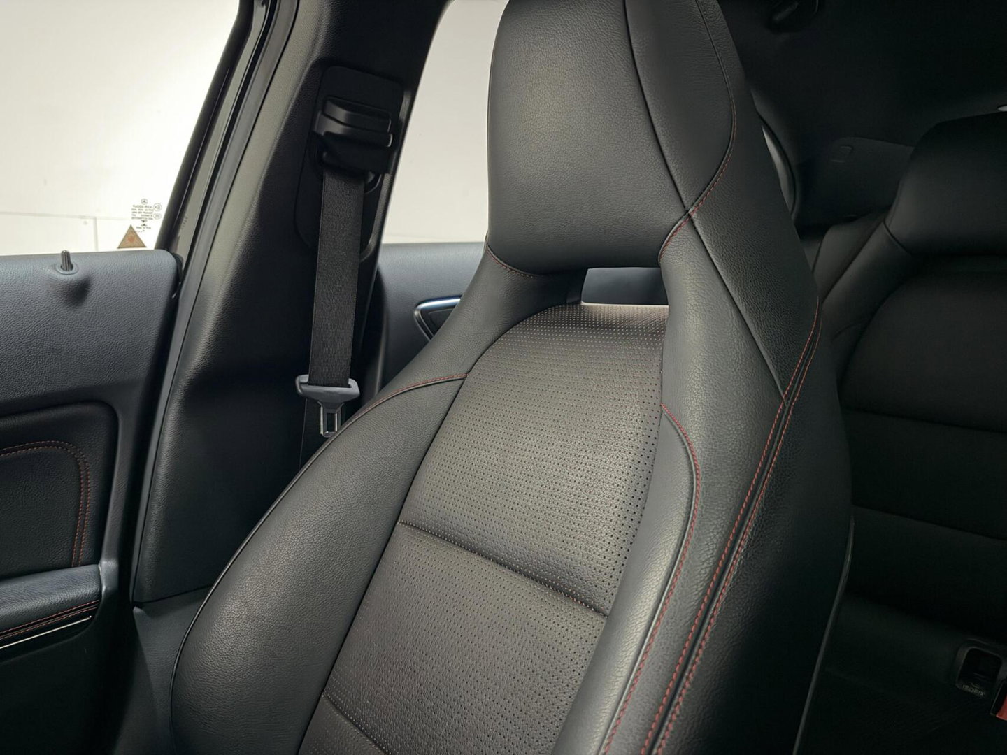 Mercedes-Benz A-Klasse AMG Pano Leer Memory Camera Cruise NAP