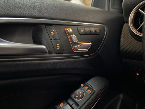Mercedes-Benz A-Klasse AMG Pano Leer Memory Camera Cruise NAP