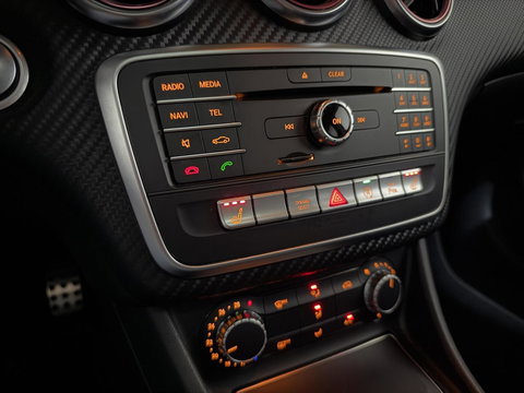 Mercedes-Benz A-Klasse AMG Pano Leer Memory Camera Cruise NAP