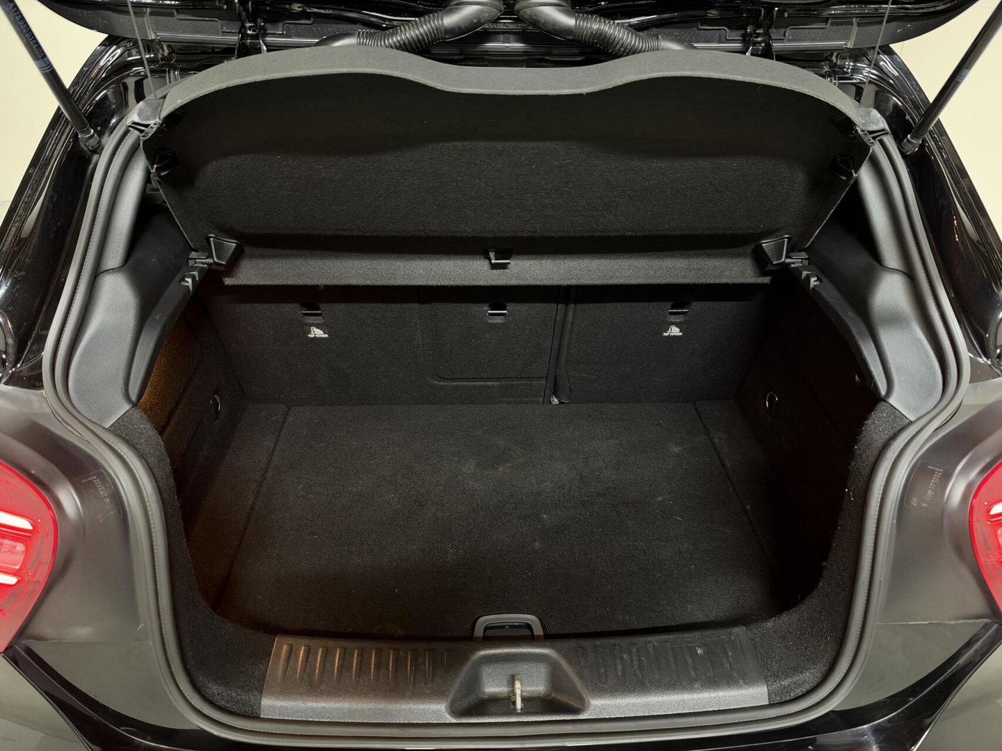 Mercedes-Benz A-Klasse AMG Pano Leer Memory Camera Cruise NAP