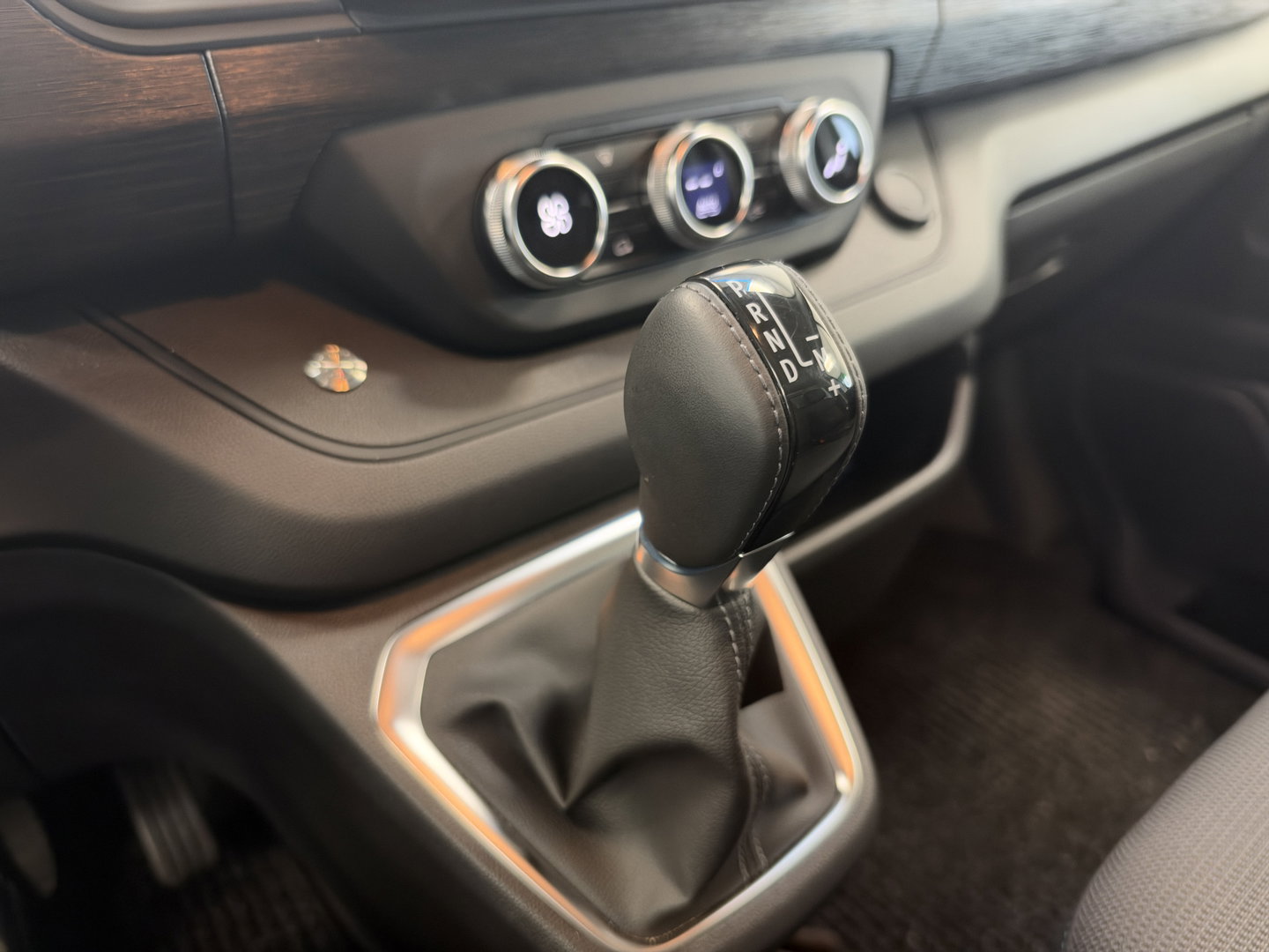 Renault Trafic 2.0 Blue dCi 150 EDC T30 L2H1 Advance Navi Cruise Control Automaat NAP