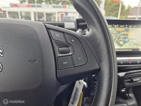 Citroën C4 Cactus 1.2 PureTech Shine, Automaat, Nieuwe DRiem