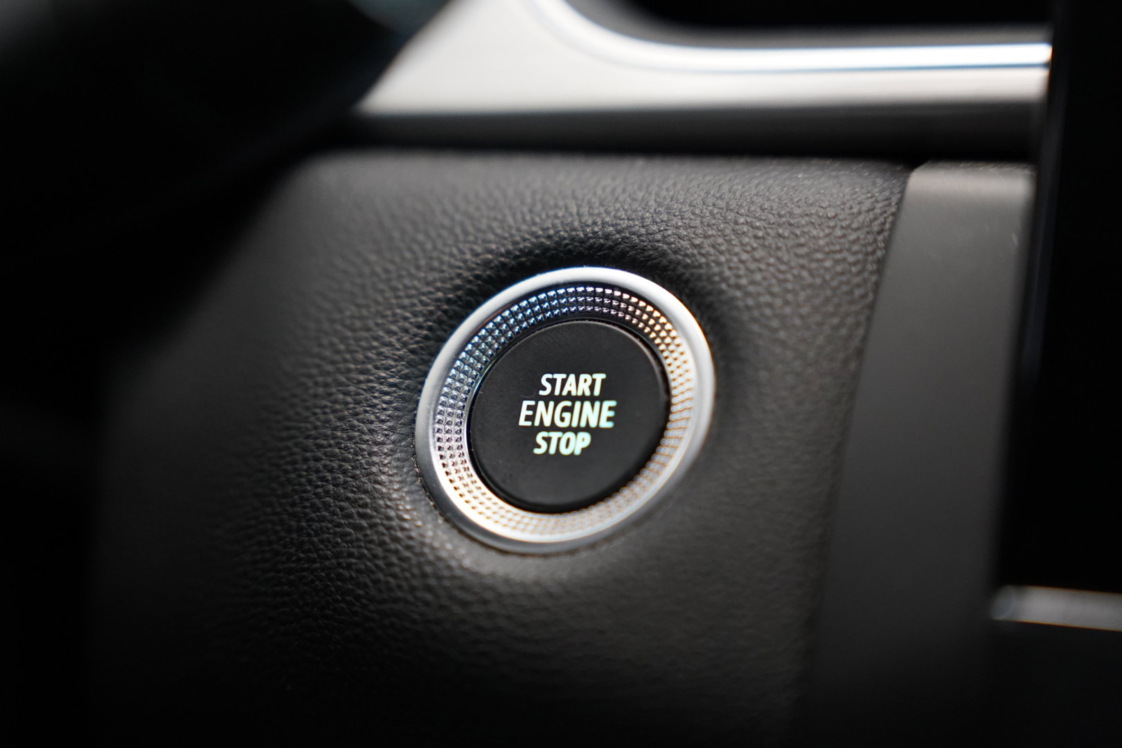 Renault Captur 1.6 E-Tech Plug-in Hybrid 160 Intens Full-led Stoel/stuur-verwarming Trekhaak