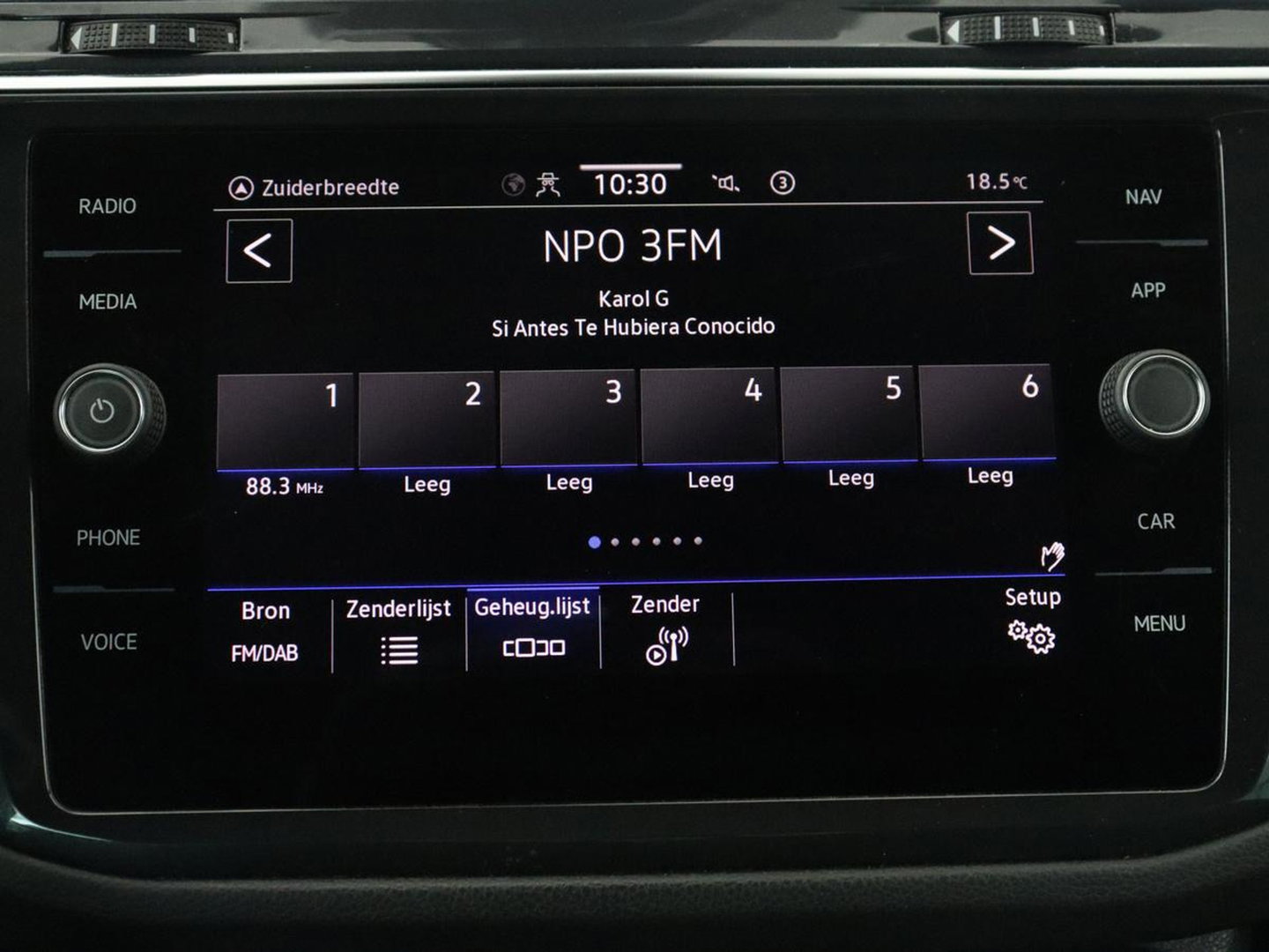 Volkswagen Tiguan 1.5 eHybrid Edition 20 SOH 93,3 % | R-Line | Trekhaak | LED | Camera | Apple Carplay |
