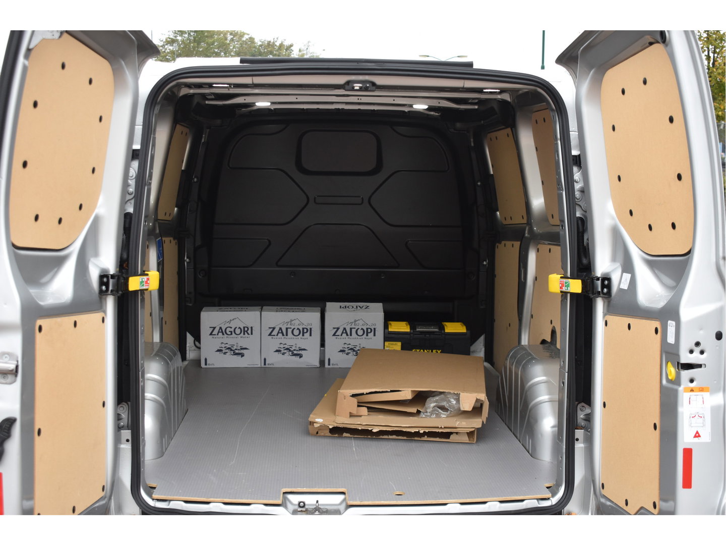 Ford Transit Custom 280 2.0 TDCI L1H1 Limited 2x schuifdeur 130 pk | NL-Auto | Camera | Carplay | Stoelverwarming | DAB | PDC | NAP
