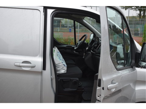Ford Transit Custom 280 2.0 TDCI L1H1 Limited 2x schuifdeur 130 pk | NL-Auto | Camera | Carplay | Stoelverwarming | DAB | PDC | NAP