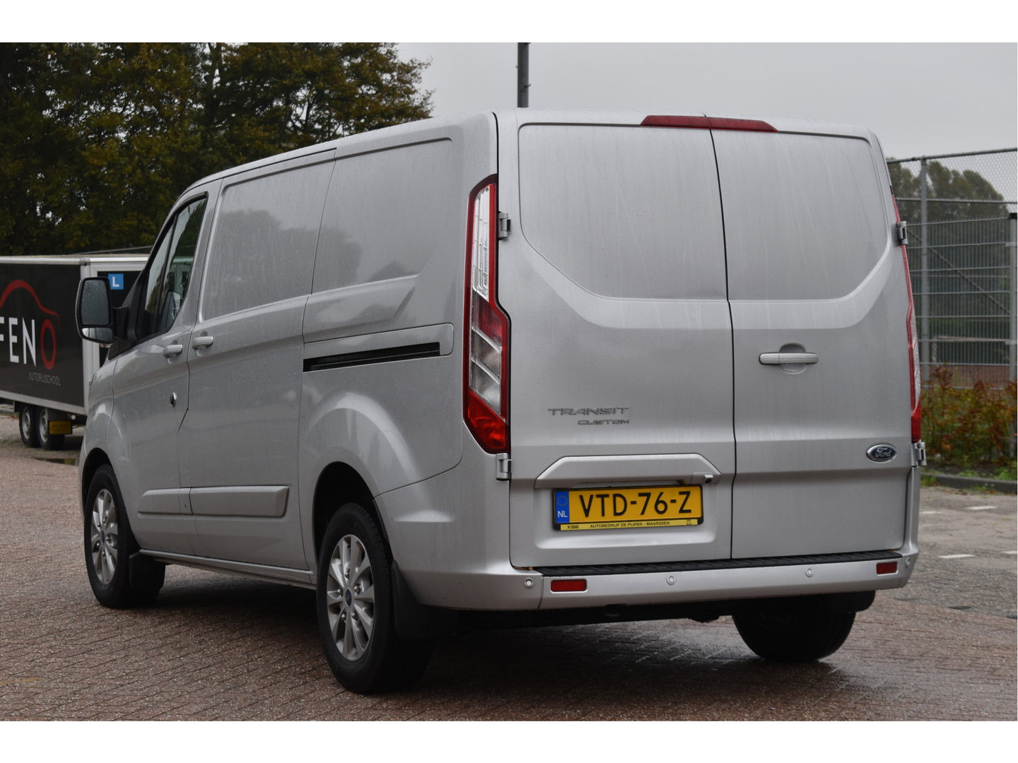 Ford Transit Custom 280 2.0 TDCI L1H1 Limited 2x schuifdeur 130 pk | NL-Auto | Camera | Carplay | Stoelverwarming | DAB | PDC | NAP