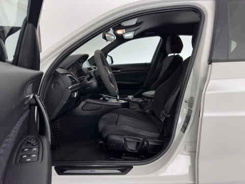 BMW 1-serie 116d High Executive M-Sportpack Aut. *XENON | HEATED-SPORTSEATS | NAVI-FULLMAP | CAMERA | PRIVACY-GLASS | AIRCO | PDC | CRUISE | 18''ALU*