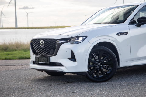 Mazda CX-60 2.5 e-SkyActiv PHEV Homura Plus PANORAMA DAK / CAMERA / CARPLAY / DEALER AUTO / STOELKOELING + VERWARMING