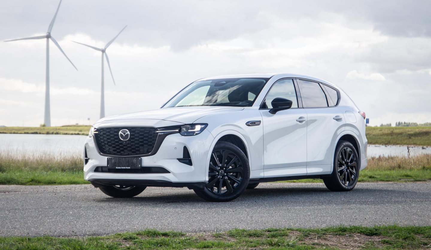Mazda CX-60 2.5 e-SkyActiv PHEV Homura Plus PANORAMA DAK / CAMERA / CARPLAY / DEALER AUTO / STOELKOELING + VERWARMING
