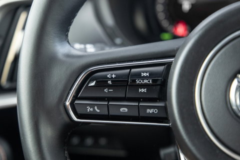 Mazda CX-60 2.5 e-SkyActiv PHEV Homura Plus PANORAMA DAK / CAMERA / CARPLAY / DEALER AUTO / STOELKOELING + VERWARMING
