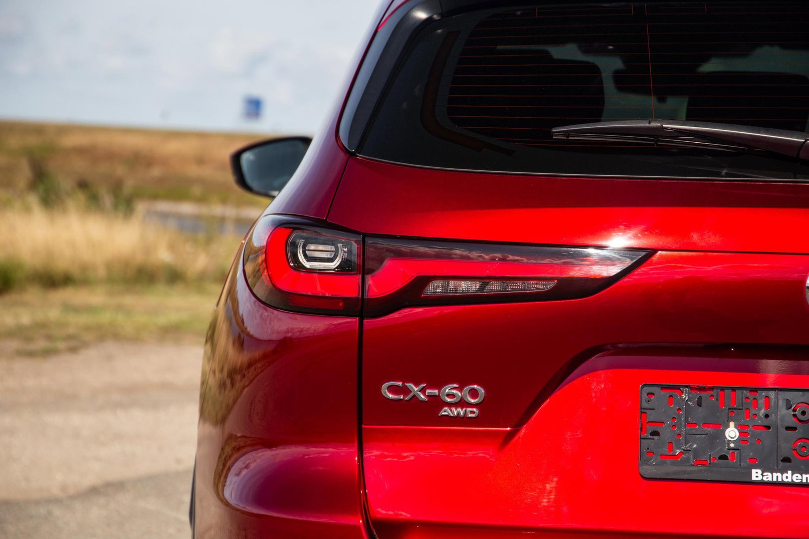Mazda CX-60 2.5 e-SkyActiv PHEV Homura Plus PANORAMA / 360 CAMERA / STOELVERWARMING + KOELING / CARPLAY / ADAPTIVE CRUISE