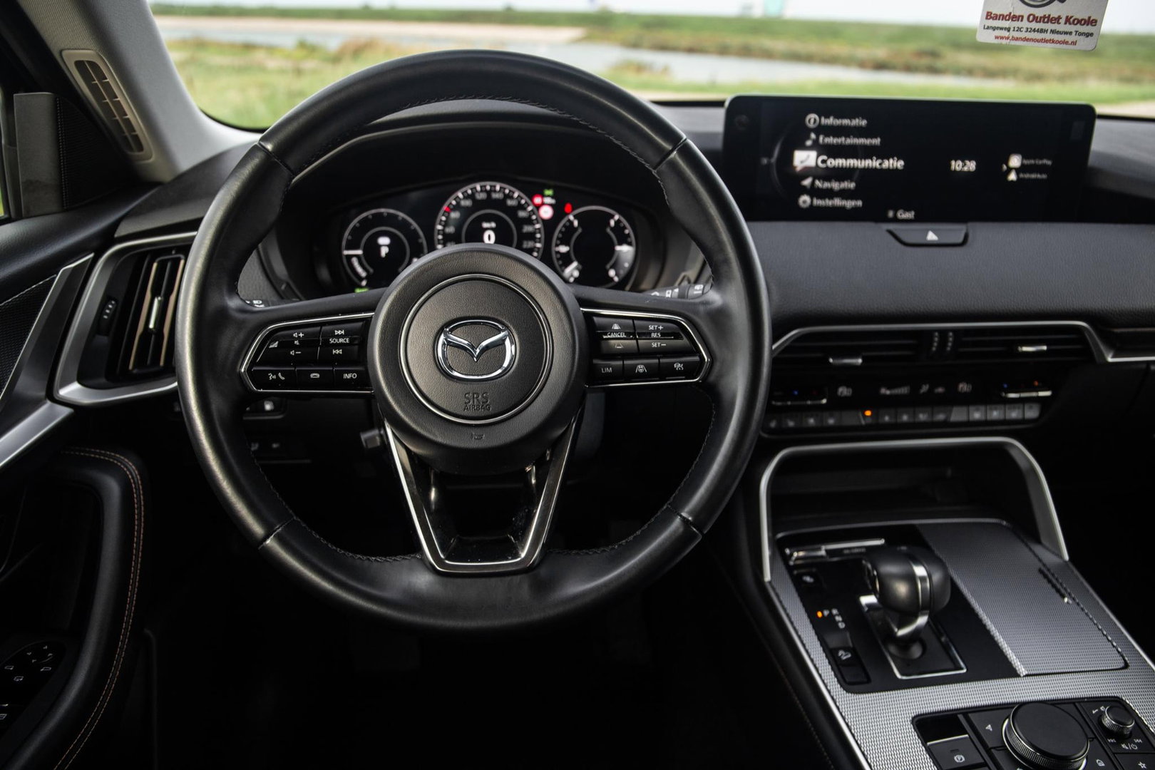 Mazda CX-60 2.5 e-SkyActiv PHEV Homura Plus PANORAMA / 360 CAMERA / STOELVERWARMING + KOELING / CARPLAY / ADAPTIVE CRUISE
