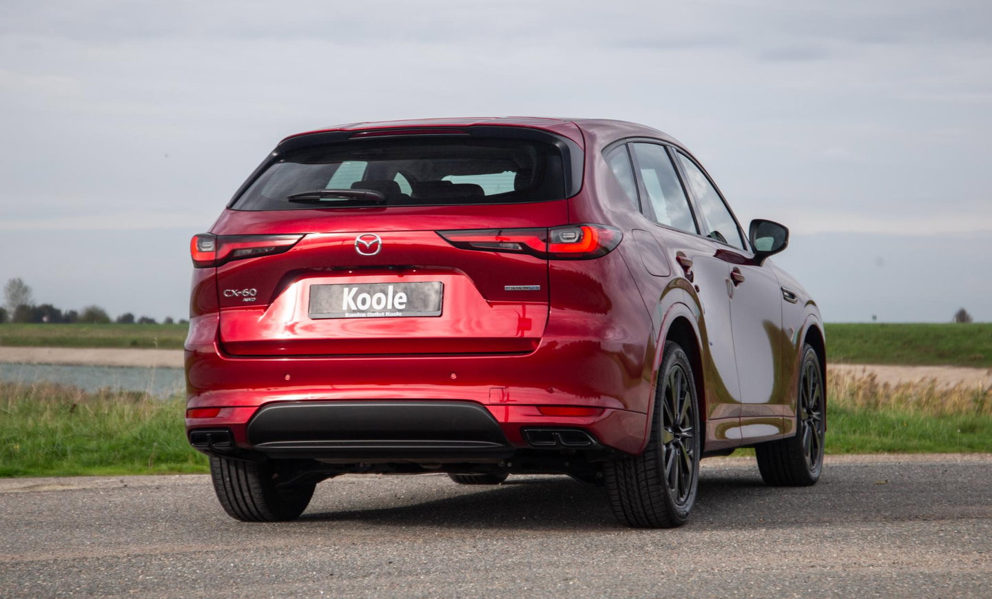 Mazda CX-60 2.5 e-SkyActiv PHEV Homura Plus PANORAMA / 360 CAMERA / STOELVERWARMING + KOELING / CARPLAY / ADAPTIVE CRUISE