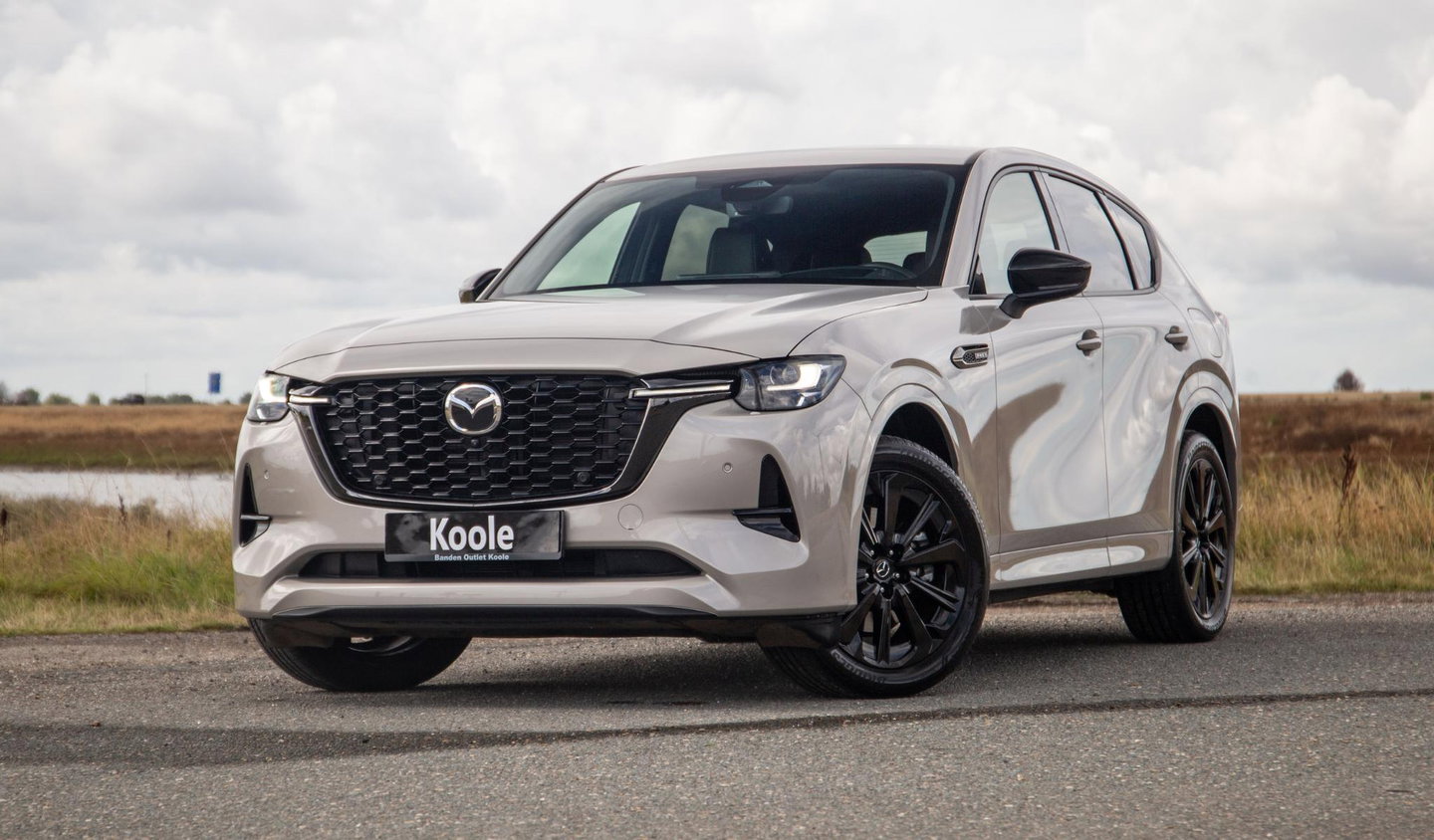 Mazda CX-60 2.5 e-SkyActiv PHEV Homura CAMERA / STOELVERWARMING + KOELING / CARPLAY / ADAPTIVE CRUISE