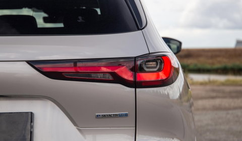 Mazda CX-60 2.5 e-SkyActiv PHEV Homura CAMERA / STOELVERWARMING + KOELING / CARPLAY / ADAPTIVE CRUISE