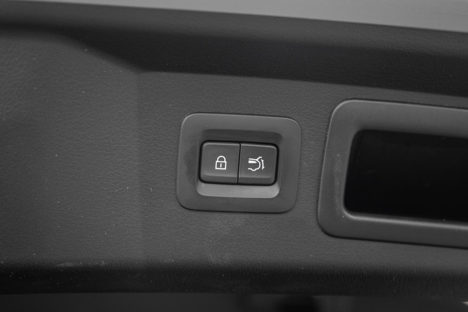 Mazda CX-60 2.5 e-SkyActiv PHEV Homura CAMERA / STOELVERWARMING + KOELING / CARPLAY / ADAPTIVE CRUISE