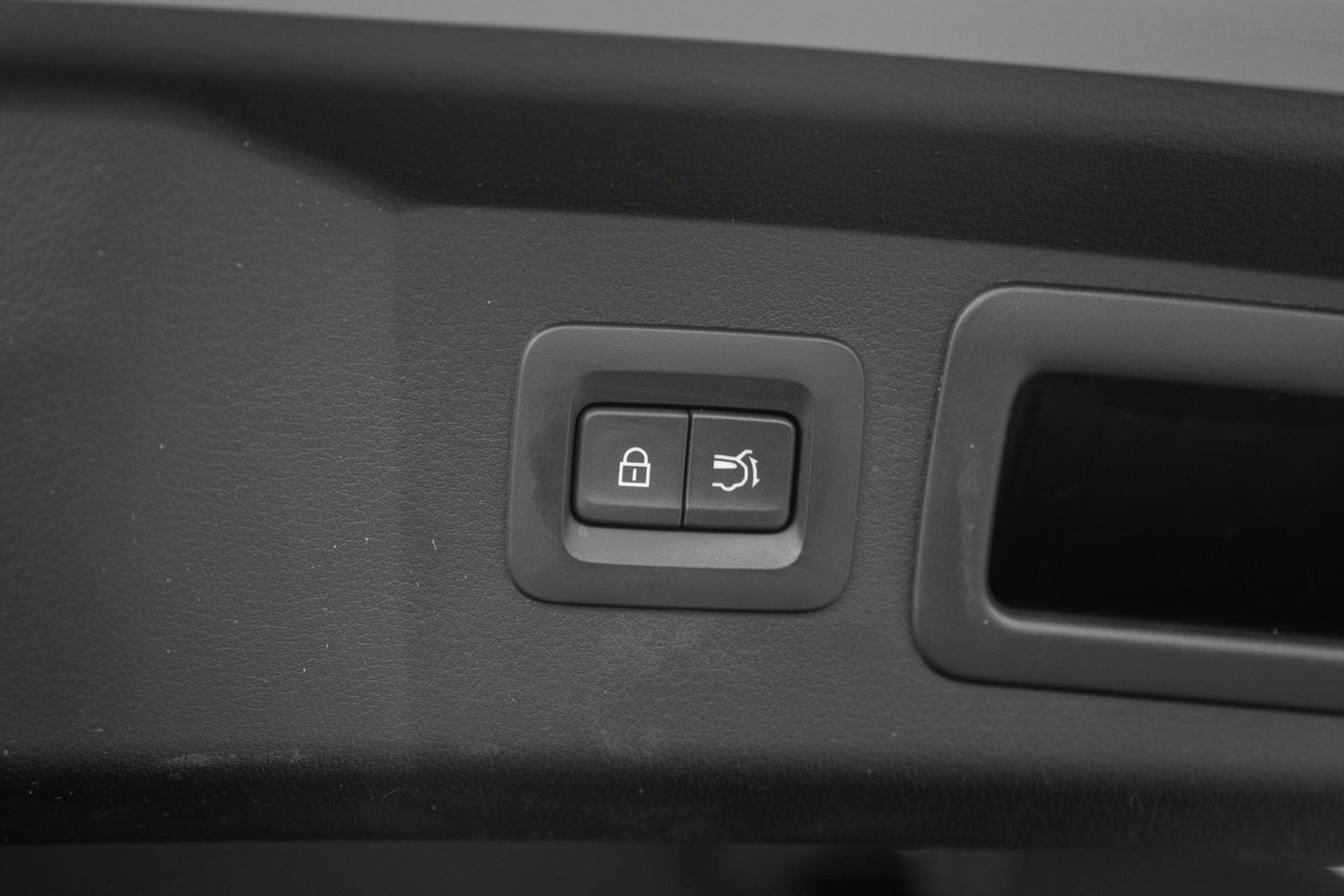 Mazda CX-60 2.5 e-SkyActiv PHEV Homura CAMERA / STOELVERWARMING + KOELING / CARPLAY / ADAPTIVE CRUISE
