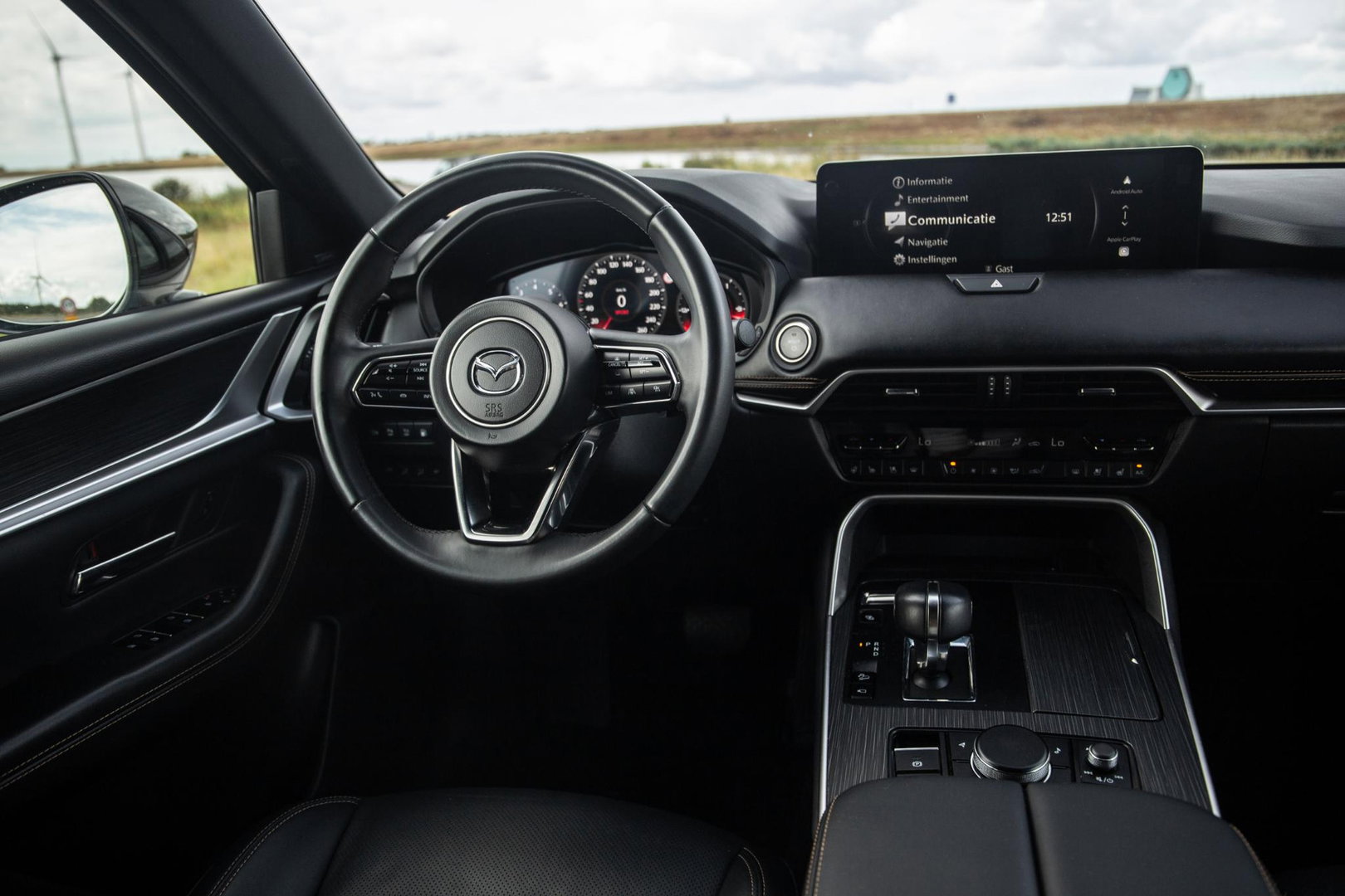 Mazda CX-60 2.5 e-SkyActiv PHEV Homura CAMERA / STOELVERWARMING + KOELING / CARPLAY / ADAPTIVE CRUISE