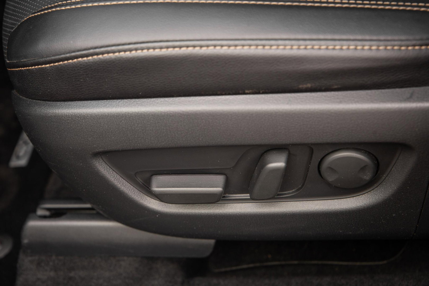 Mazda CX-60 2.5 e-SkyActiv PHEV Homura CAMERA / STOELVERWARMING + KOELING / CARPLAY / ADAPTIVE CRUISE