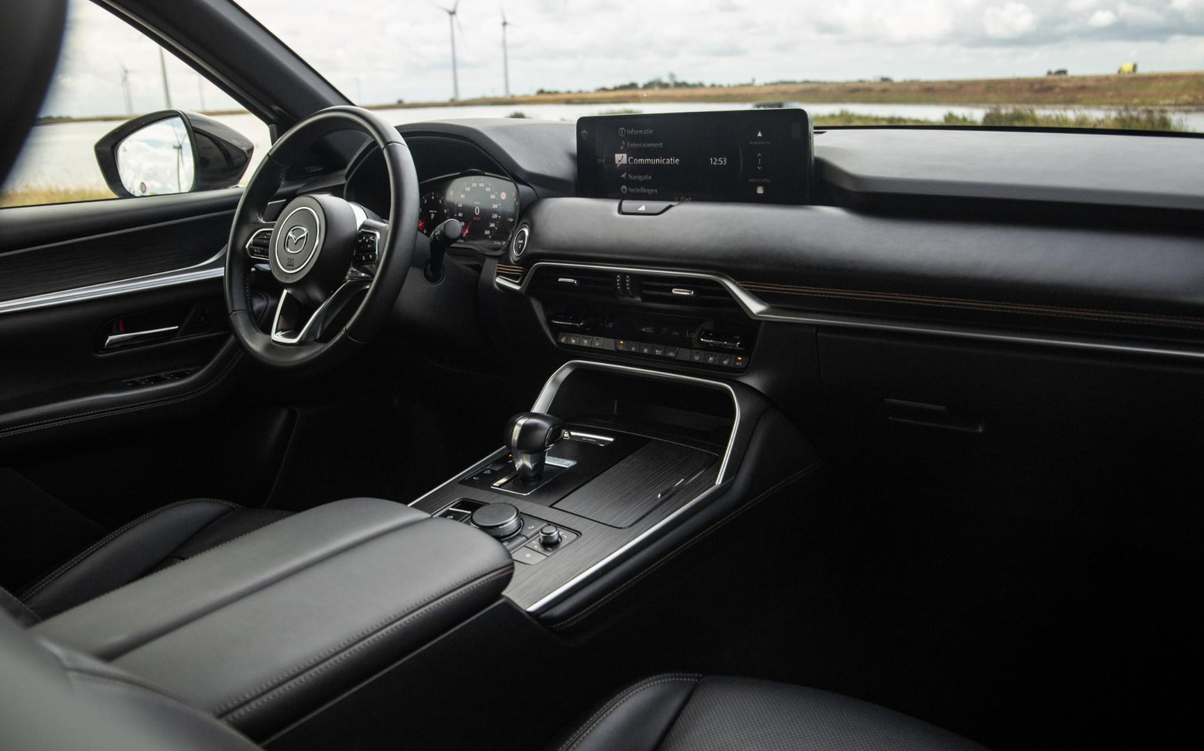 Mazda CX-60 2.5 e-SkyActiv PHEV Homura CAMERA / STOELVERWARMING + KOELING / CARPLAY / ADAPTIVE CRUISE