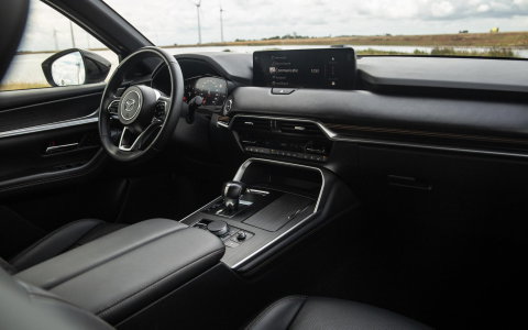 Mazda CX-60 2.5 e-SkyActiv PHEV Homura CAMERA / STOELVERWARMING + KOELING / CARPLAY / ADAPTIVE CRUISE