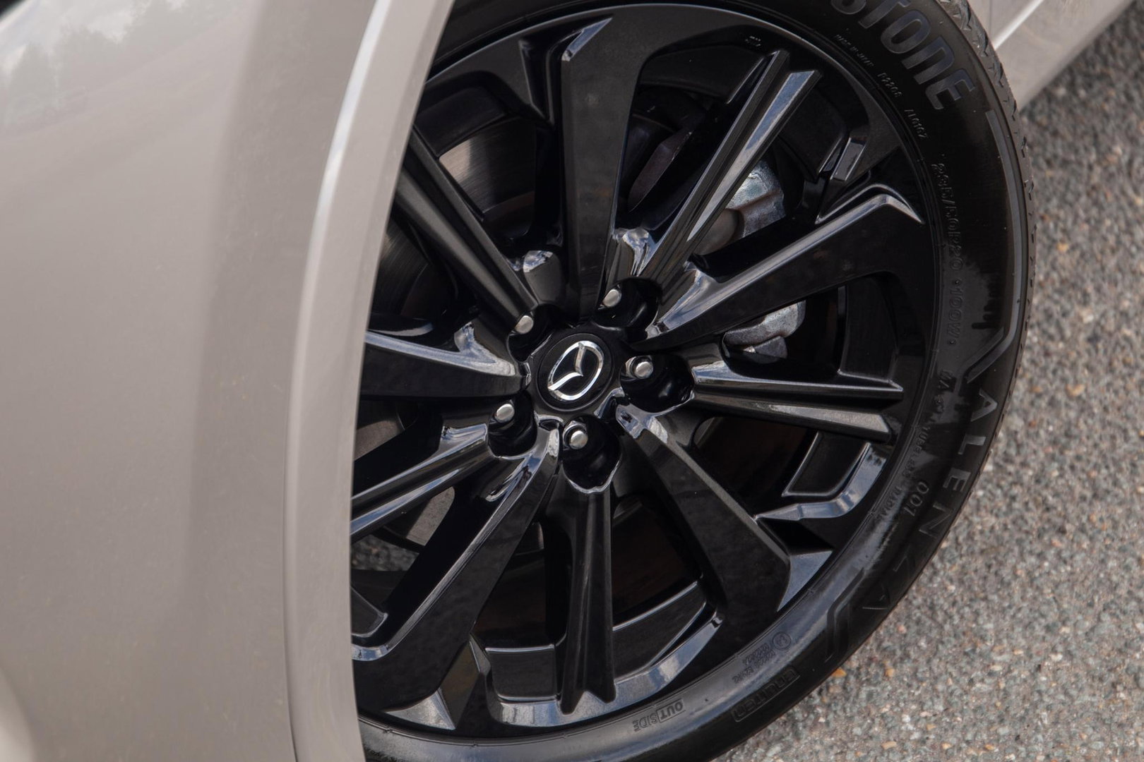 Mazda CX-60 2.5 e-SkyActiv PHEV Homura CAMERA / STOELVERWARMING + KOELING / CARPLAY / ADAPTIVE CRUISE