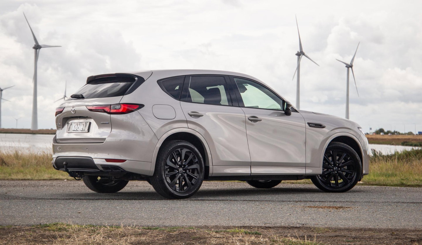 Mazda CX-60 2.5 e-SkyActiv PHEV Homura CAMERA / STOELVERWARMING + KOELING / CARPLAY / ADAPTIVE CRUISE