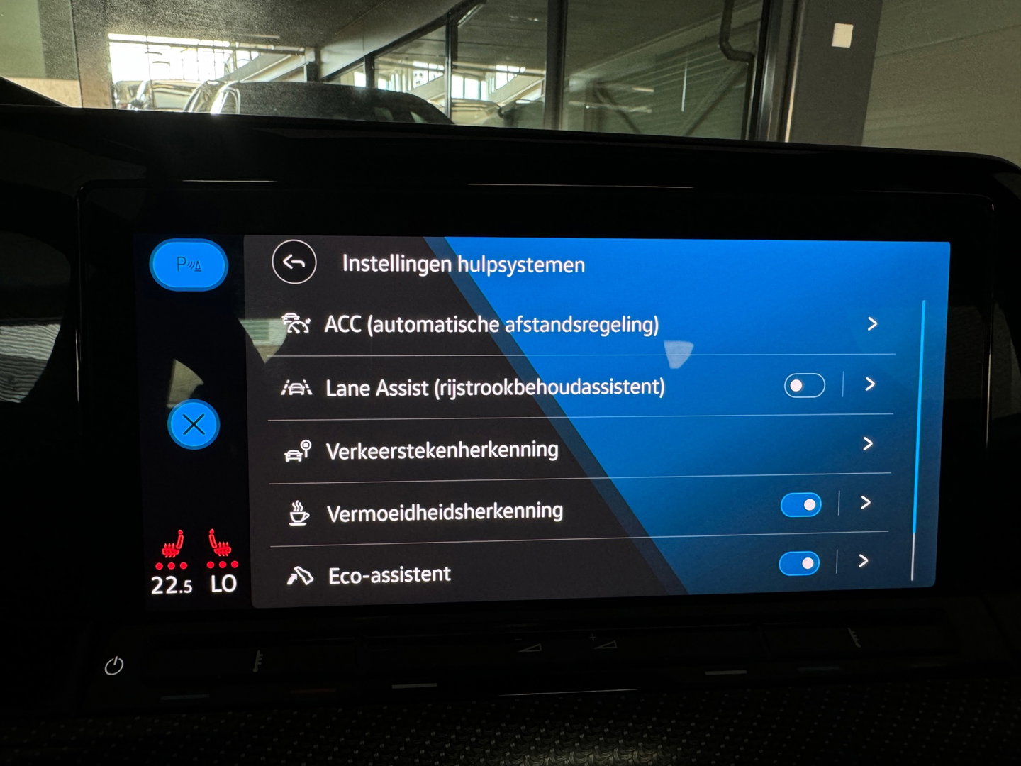 Volkswagen Golf 2.0 TSI R 4Motion Pano|Harman Kardon|Camera|Keyless