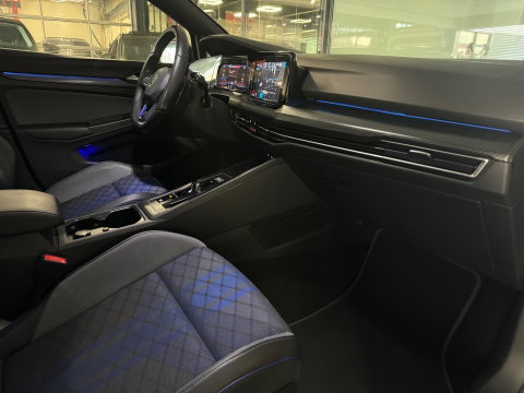 Volkswagen Golf 2.0 TSI R 4Motion Pano|Harman Kardon|Camera|Keyless