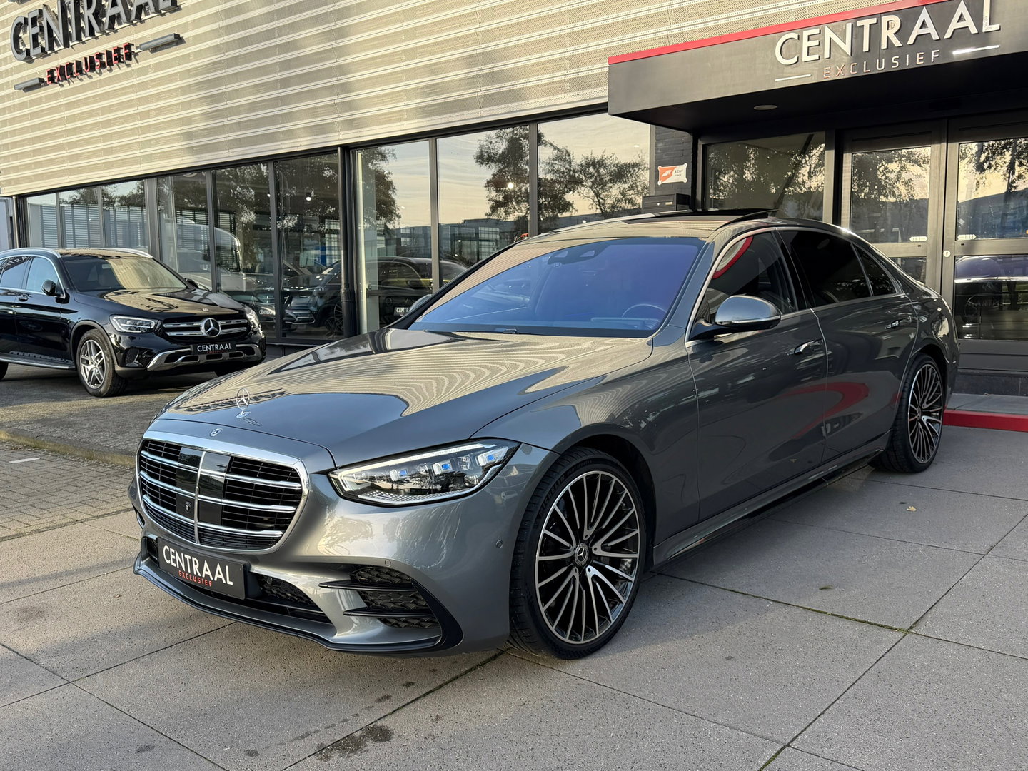 Mercedes-Benz S-Klasse 500 4MATIC Lang AMG Line Pano|Massage|Burmester|Memory|Carplay