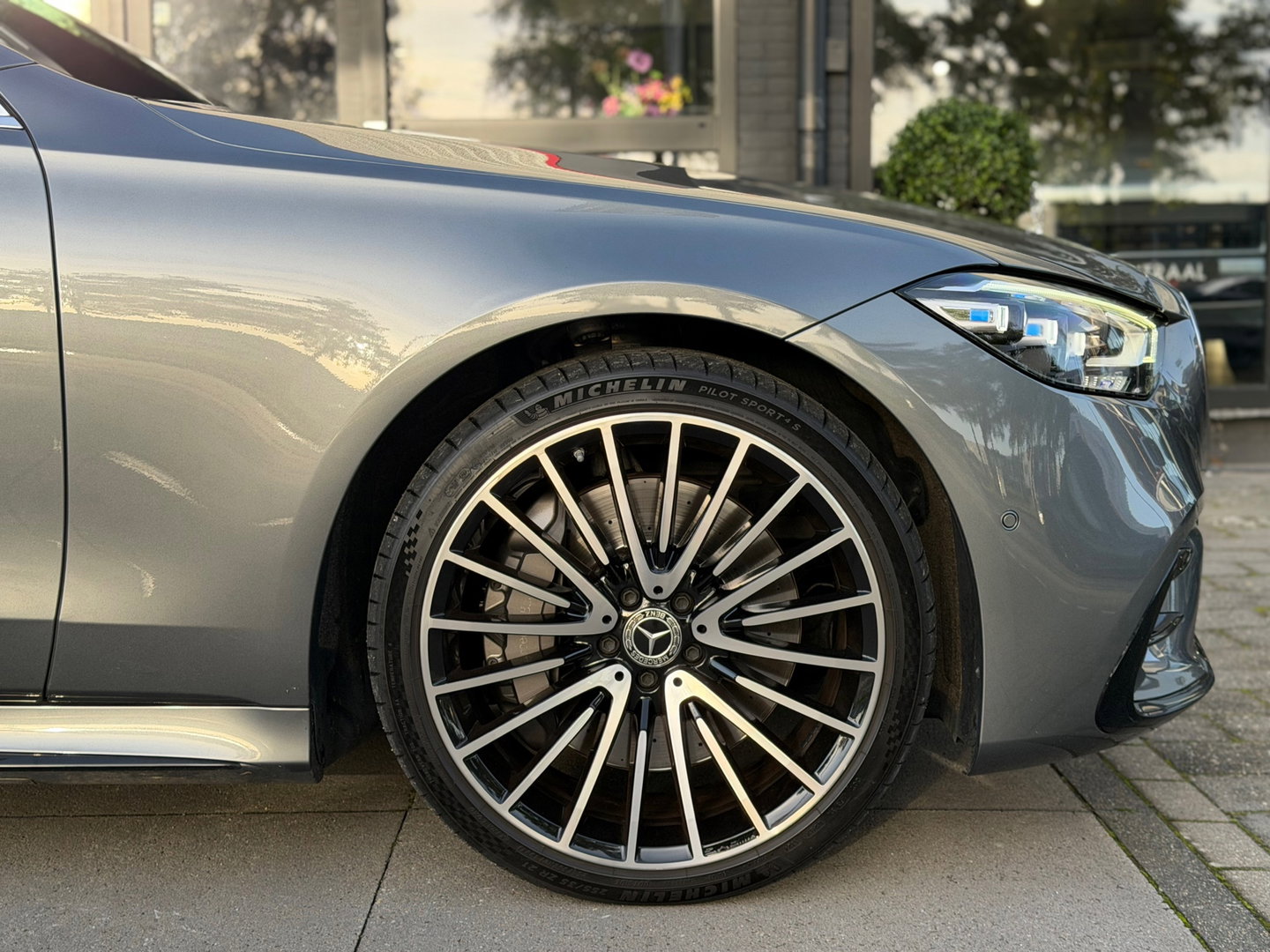 Mercedes-Benz S-Klasse 500 4MATIC Lang AMG Line Pano|Massage|Burmester|Memory|Carplay
