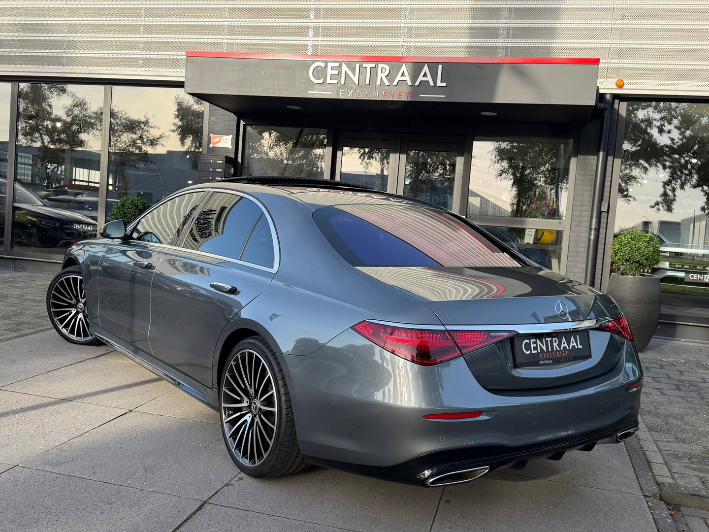 Mercedes-Benz S-Klasse 500 4MATIC Lang AMG Line Pano|Massage|Burmester|Memory|Carplay