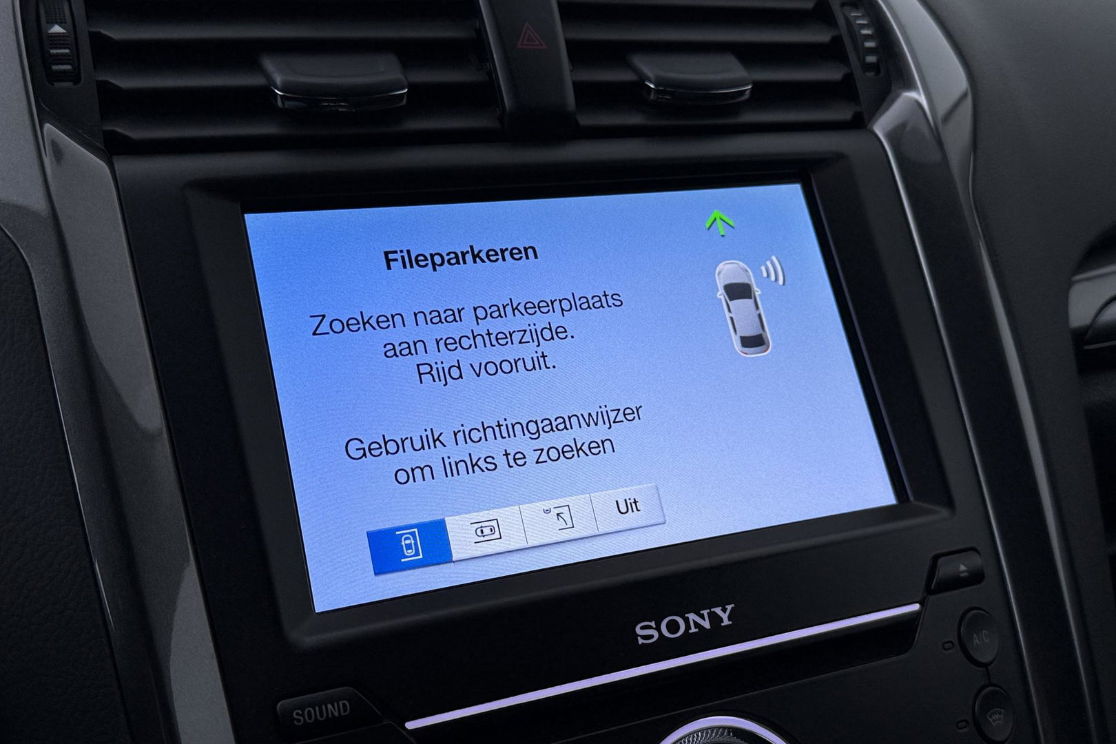 Ford Mondeo Wagon 2.0 IVCT HEV Titanium | ACC | BLIS | Camera | Keyless | Stoelverwarming | Adaptieve LED | Verwarmde voorruit | Parkeerassistent