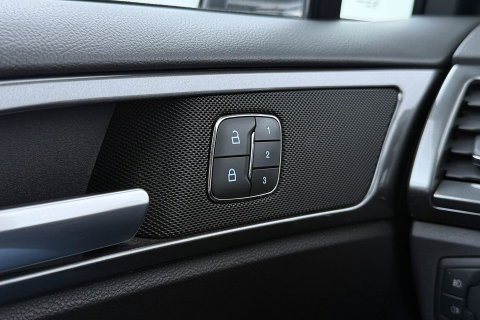 Ford Mondeo Wagon 2.0 IVCT HEV Titanium | ACC | BLIS | Camera | Keyless | Stoelverwarming | Adaptieve LED | Verwarmde voorruit | Parkeerassistent